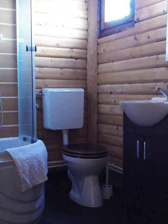 Casa Muntelui - Sambata Pensionat Sîmbăta de Sus Værelse billede