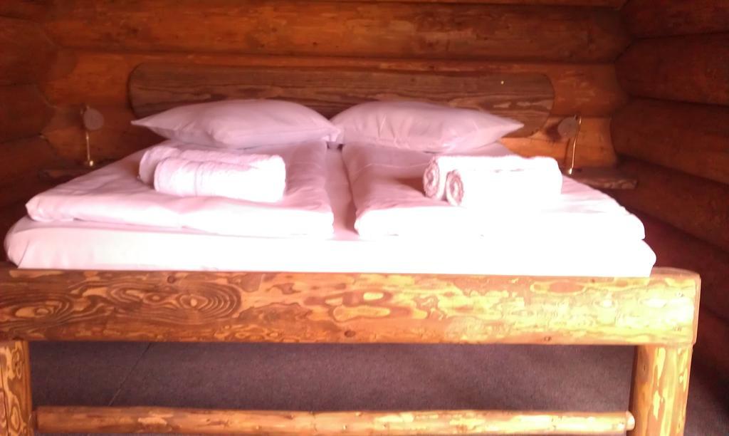 Casa Muntelui - Sambata Pensionat Sîmbăta de Sus Værelse billede